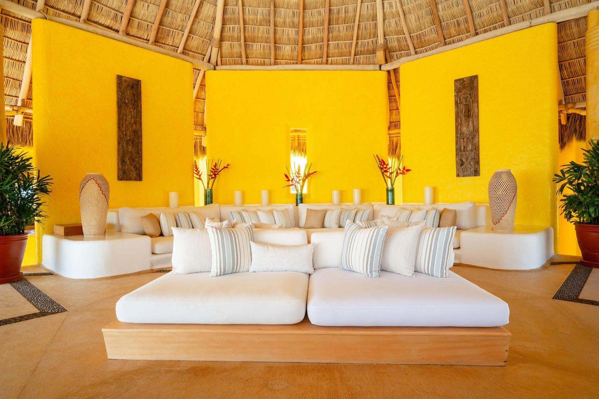 Sol De Oriente In Careyes Hotel Bagian luar foto