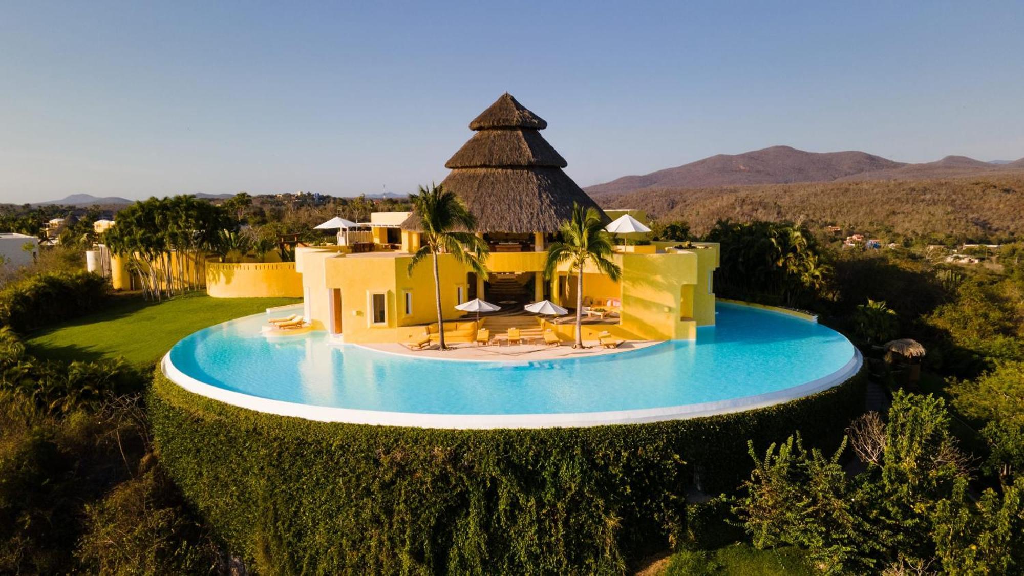 Sol De Oriente In Careyes Hotel Bagian luar foto